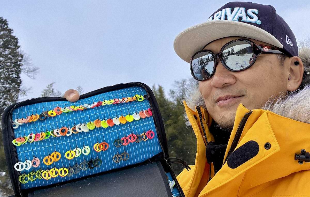 【画像・写真】銀世界のロマン…“いただきます”　“お菓子ルアー”で7匹と甘～い出合い