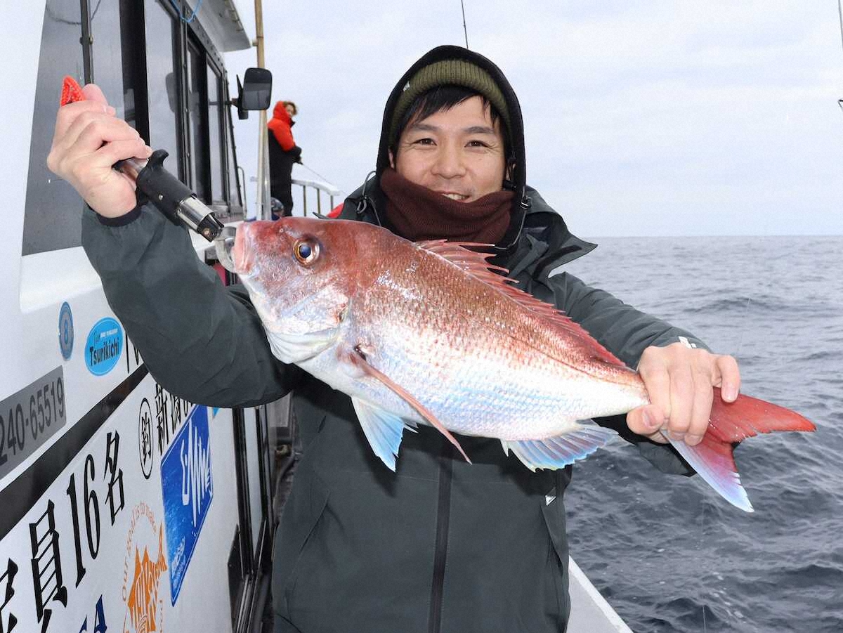【画像・写真】ディープタイラバでマダイ良型また良型　深場で絶好調！