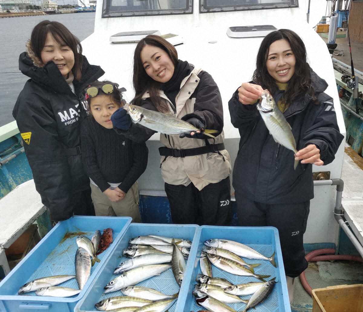 【画像・写真】大阪府泉佐野市の海新丸　“鬼アジ退治”成功　これからが本番