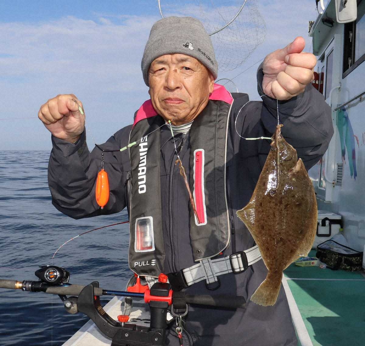 【画像・写真】うまく小突いてうまい良型マガレイ　当たりがあったらカレイに即合わせ
