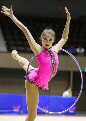 世界新体操代表に決まった中津裕美の演技