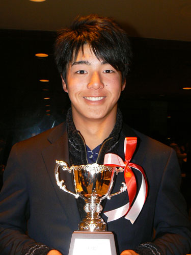 ２００７年マンシングウェアオープン KSBカップで優勝した時の石川遼 