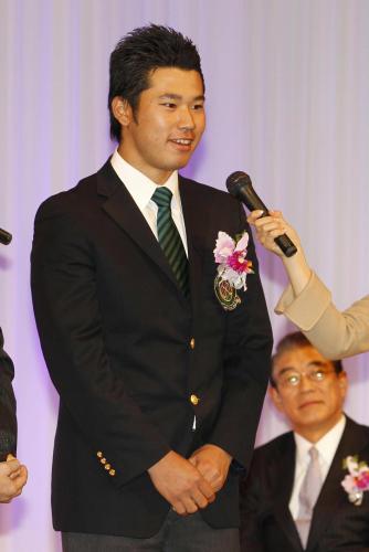 特別賞を受賞し、喜びを語る男子ゴルフの松山英樹