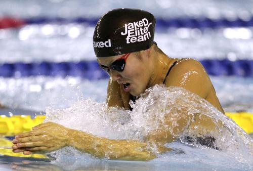 女子２００メートル平泳ぎ　２分25秒74の大会新記録で優勝した金藤理絵