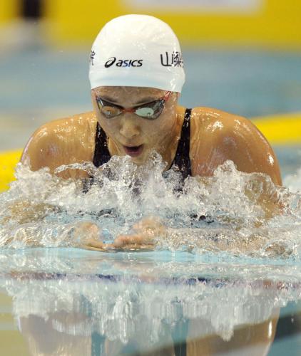 女子50メートル平泳ぎ決勝　30秒23の短水路日本新記録で優勝した鈴木聡美