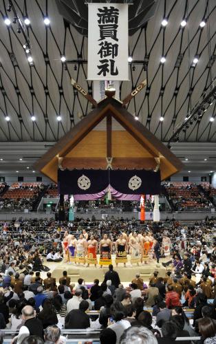 ２年ぶりの大相撲春場所が開催された大阪府立体育会館