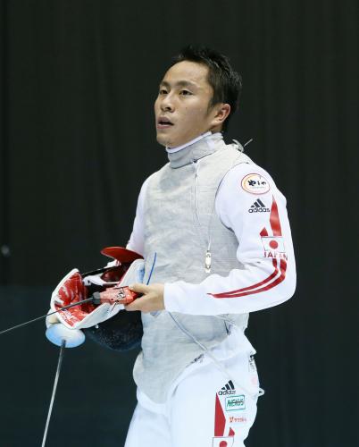 男子フルーレ個人１回戦で香港選手に敗れた太田雄貴