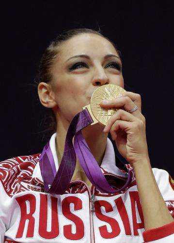 個人総合で金メダルを獲得したロシアのカナエワ