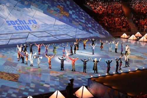 ソチ冬季五輪の開幕１年前を祝うイベントで行われたアイスショー