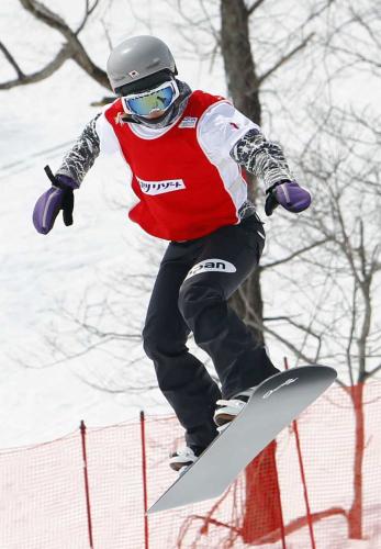 女子スノーボードクロスで優勝した藤森由香