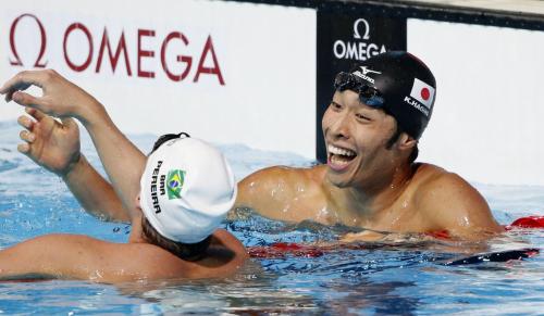 男子２００メートル個人メドレー決勝　銀メダルを獲得し笑顔を見せる萩野公介