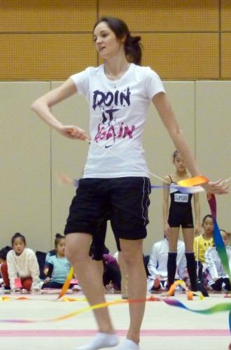 元世界女王が臨時コーチ １３歳喜田らに実技指導 スポニチ Sponichi Annex スポーツ