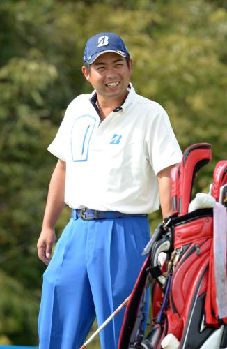 ＜トーシン・トーナメント２日目＞１６番、リラックスした表情を見せる池田勇太