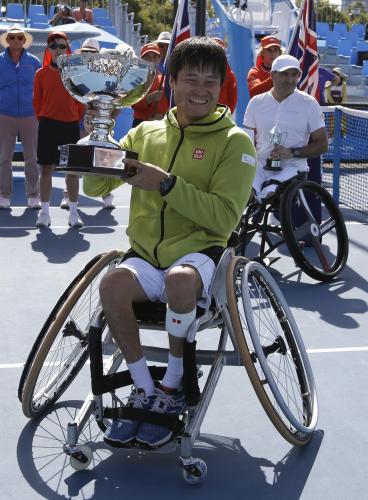 全豪オープンテニス車いすの部男子シングルス、８度目の優勝を飾った国枝慎吾