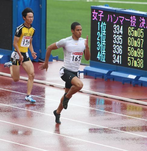 陸上日本選手権 雨のなか １０秒３５の記録で１００ｍの予選を突破したケンブリッジ飛鳥 スポニチ Sponichi Annex スポーツ