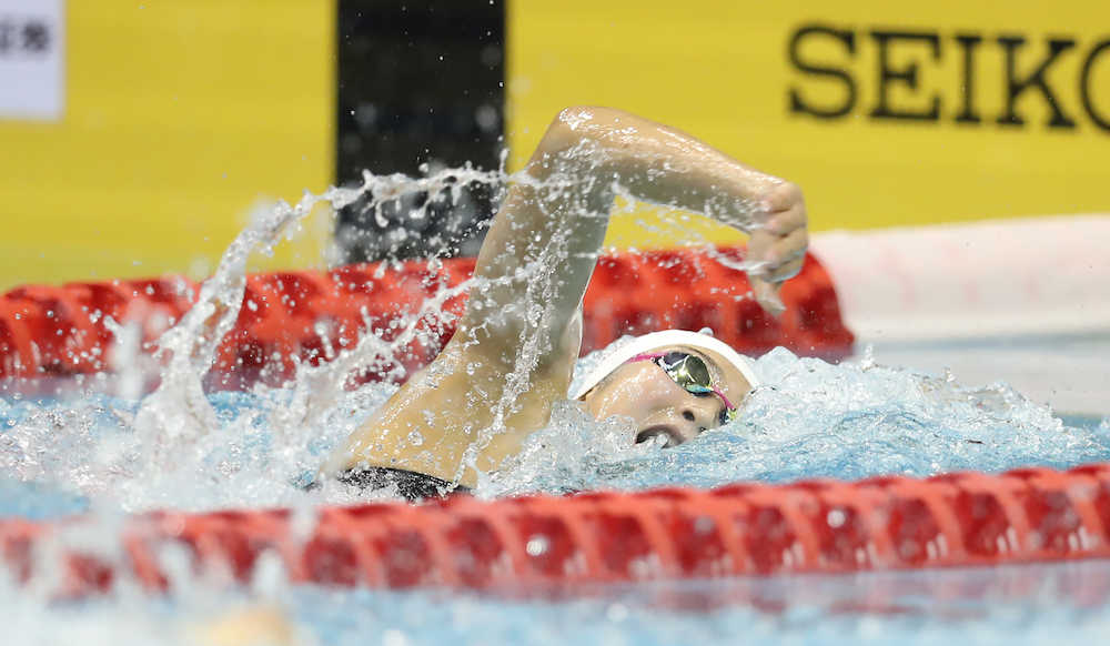 競泳日本選手権第２日　女子２００メートル自由形で優勝した池江璃花子