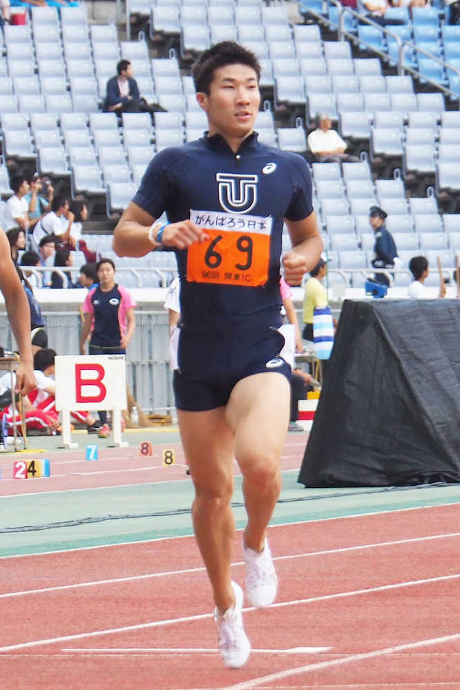 男子２００メートル予選、２０秒７９でゴールする桐生祥秀