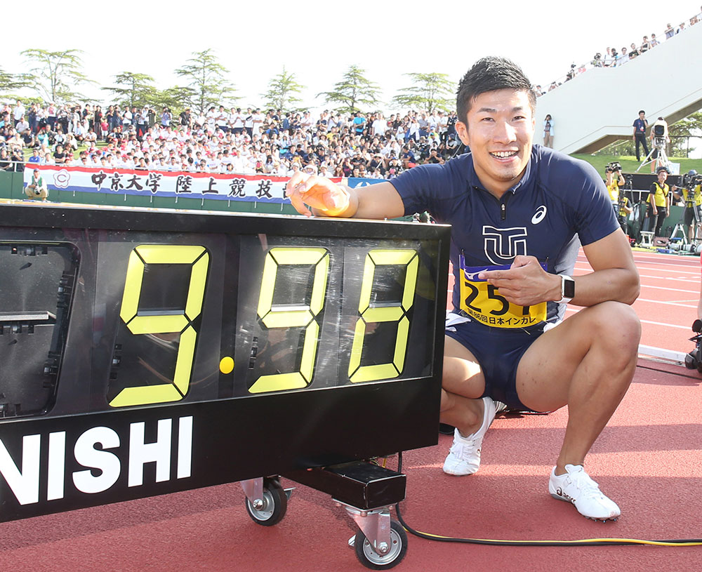 ９月９日の日本学生陸上競技対校選手権の１００メートル決勝で、日本人初の９秒台となる９秒９８をマークした桐生祥秀