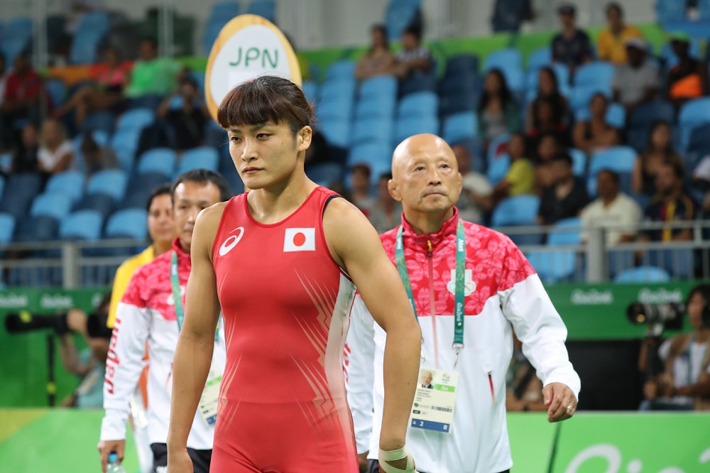 リオ五輪で日本女子レスリング監督を務めた栄氏。伊調へのパワハラ問題が発覚した。