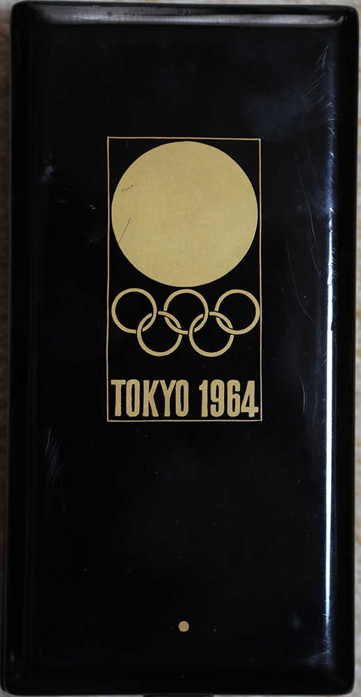 東京五輪のメダルケース
