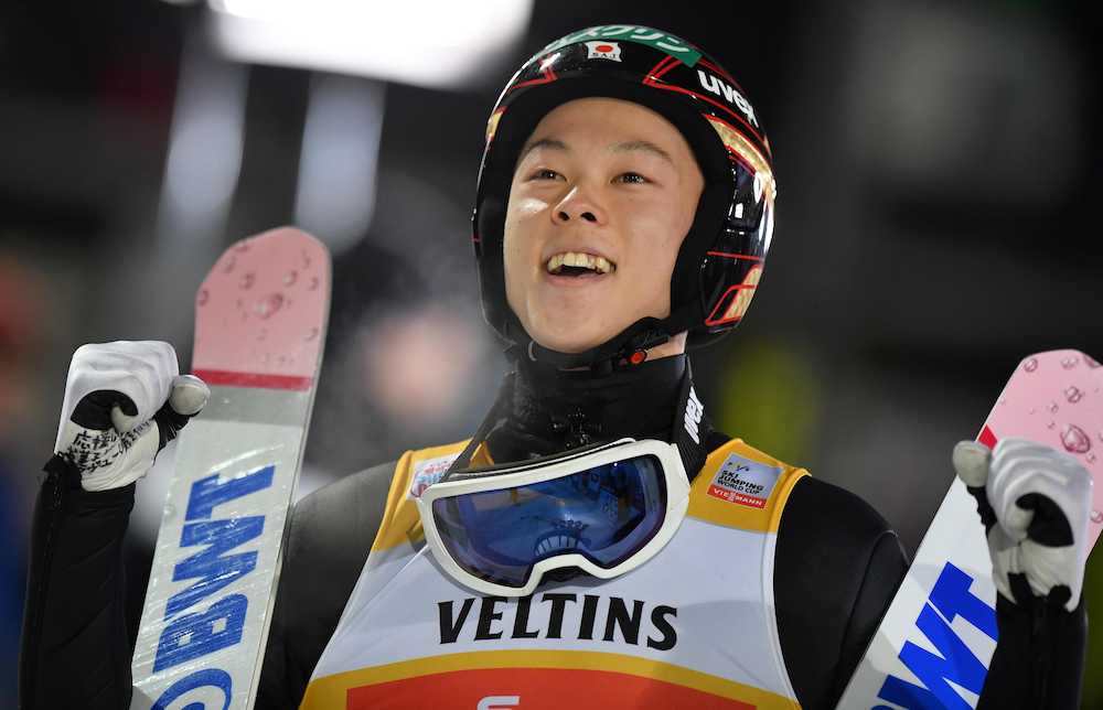 【画像・写真】陵侑、日本勢１８季ぶりジャンプ週間Ｖ「ひと味違う」