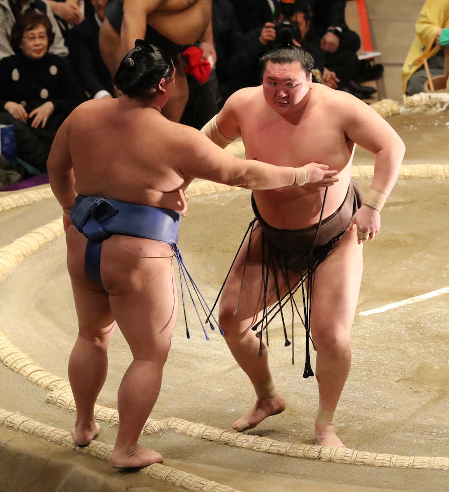 【画像・写真】白鵬　一人横綱に、自覚の全勝「引っ張っていかないと」