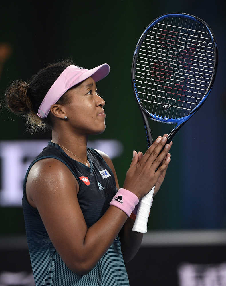 【画像・写真】大坂　Ｖ王手！「ミリ」で決めた日本勢初の全豪決勝進出
