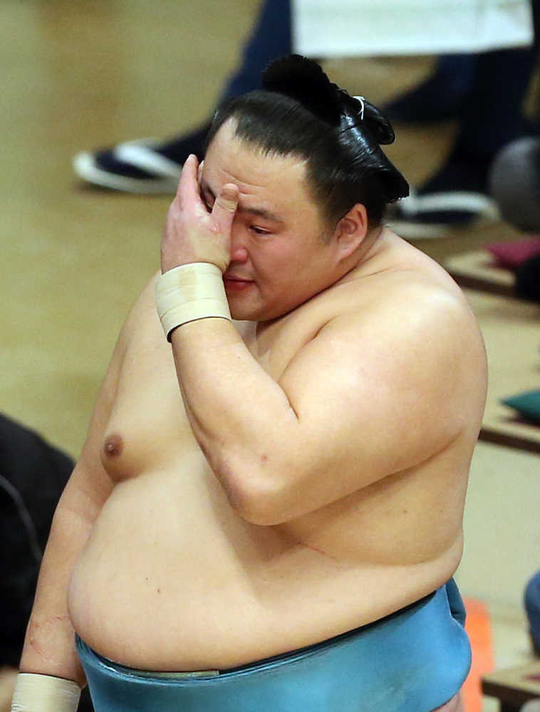 【画像・写真】初Ｖ玉鷲、豪快な突きとは裏腹に繊細な性格　趣味は洋菓子作り