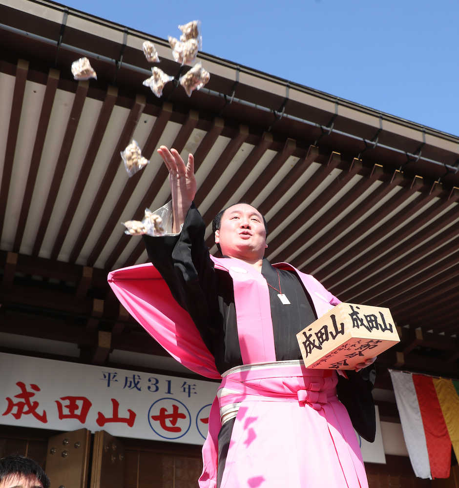 【画像・写真】白鵬、成田山新勝寺の節分会に参加　「１人足りない」と寂しげな表情も