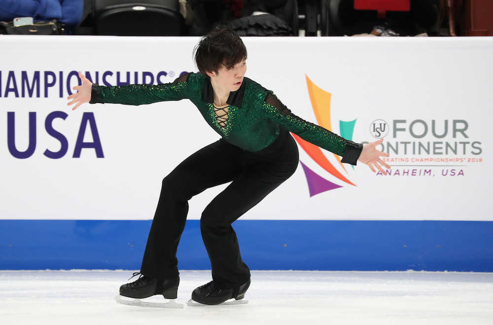 【画像・写真】宇野　ＳＰ４位から巻き返しへ４回転着氷　首位と８・４２点差　四大陸選手権・男子フリー
