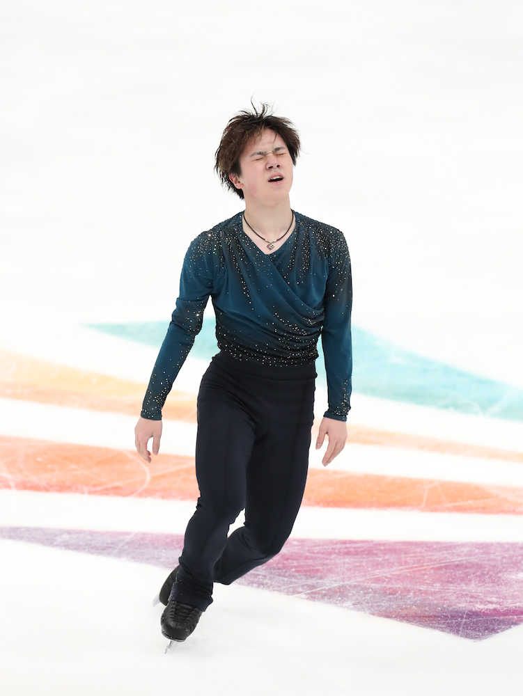 【画像・写真】【写真特集】リンクに崩れ落ち…宇野、気迫の演技！田中はフリー自己最高で７位、友野１２位