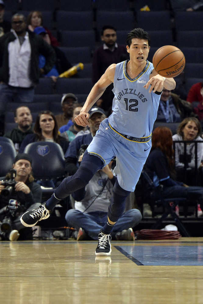 【画像・写真】ＮＢＡグリズリーズの渡辺雄太（ＡＰ）