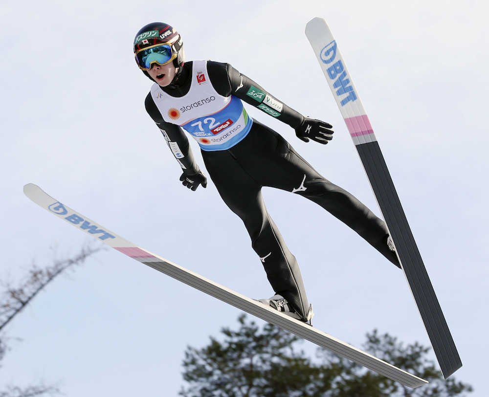 【画像・写真】陵侑　世界の頂点へ「しっかりやる」、欧州でも人気上昇