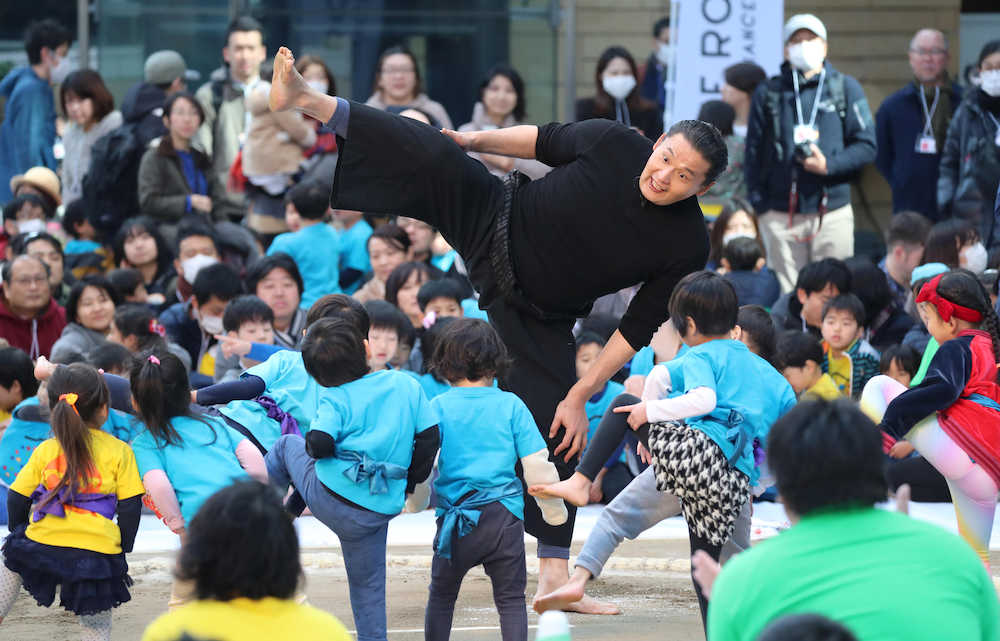 【画像・写真】貴乃花氏　キッズイベント参加、大関獲り貴景勝にエール