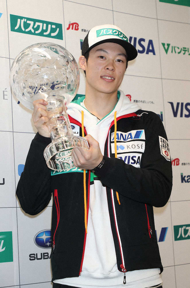 【画像・写真】陵侑　来季は「世界記録」飛ぶ！W杯個人総合王者、欧州遠征から帰国