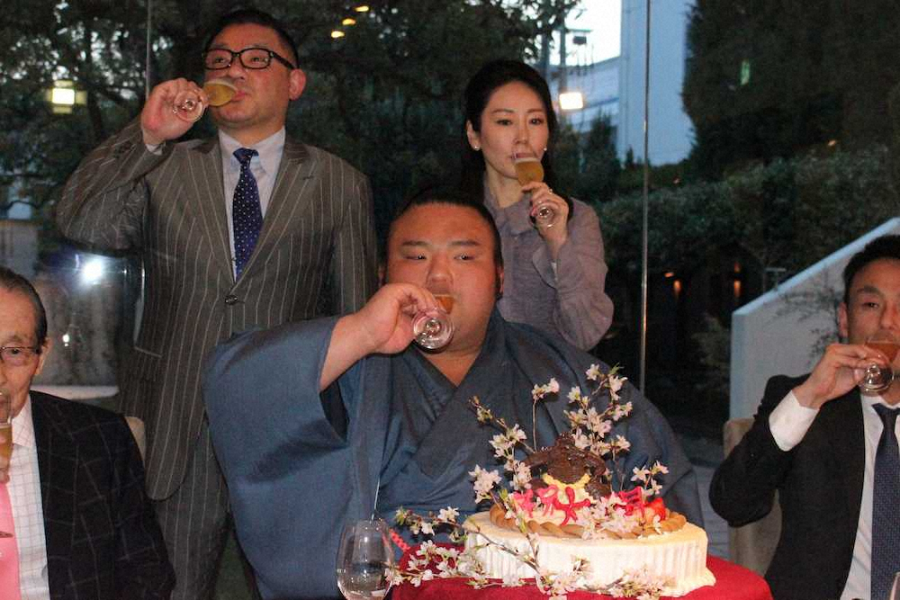 【画像・写真】貴景勝　大関初仕事は西宮市表敬訪問　夕食は“芦屋のフレンチ”に舌鼓