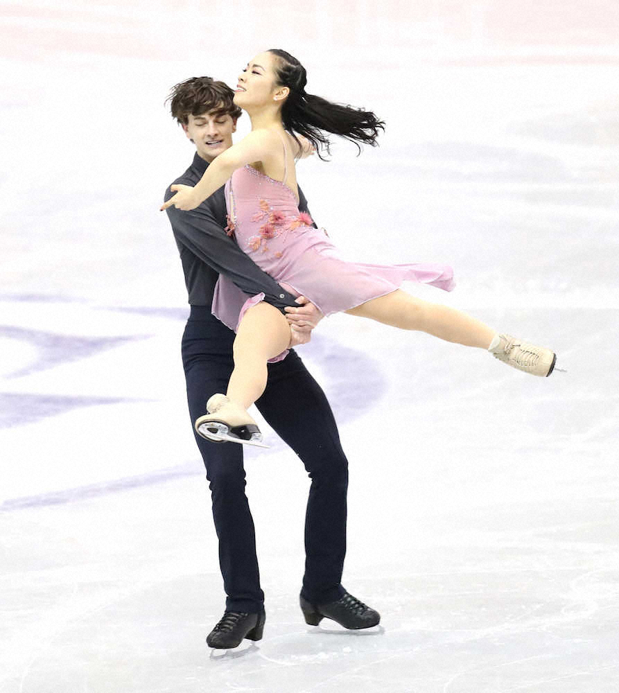 【画像・写真】アイスダンスの小松原＆コレト　フリー自己ベストの99・31点