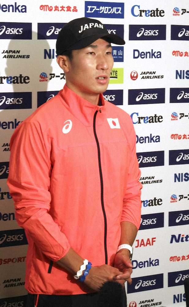 【画像・写真】アジア選手権から帰国し、取材に応じる桐生祥秀