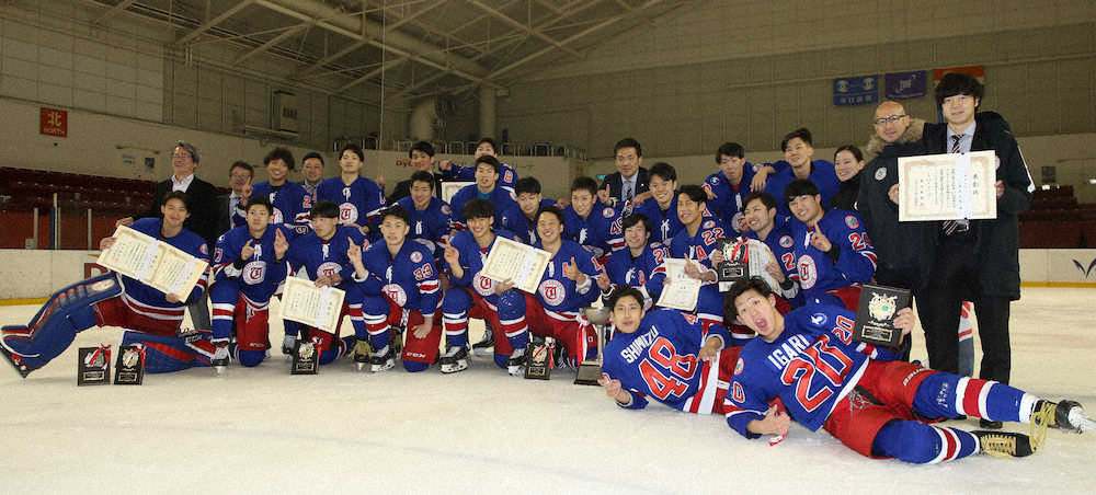 【画像・写真】東洋大優勝！雌伏耐え歓喜　指揮官「常勝チーム目指す」