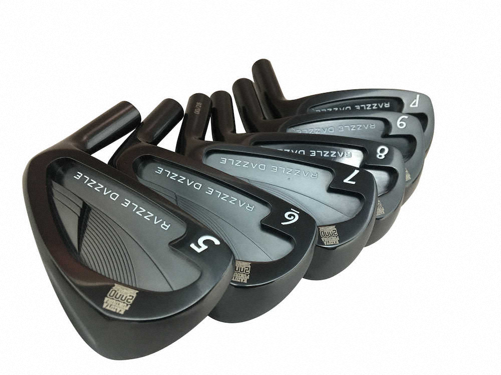 【画像・写真】ロッテ・福浦の2000本安打達成記念モデルゴルフクラブが登場