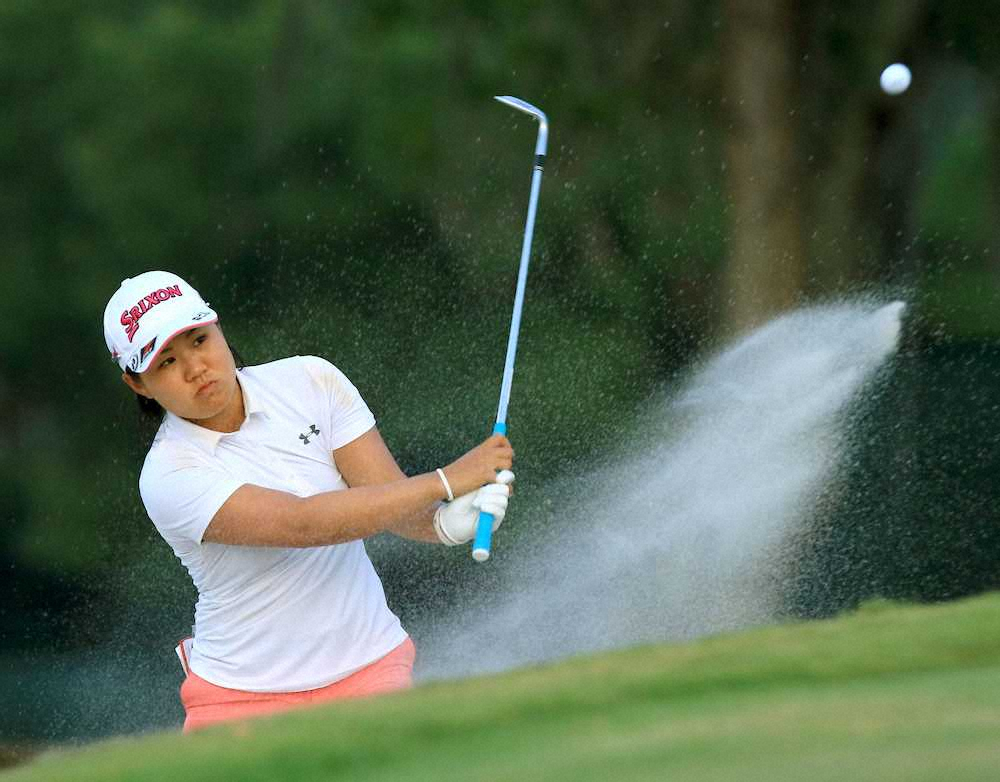 【画像・写真】奈紗　予選落ち…雷雨中断後パット入らず怒りあらわ