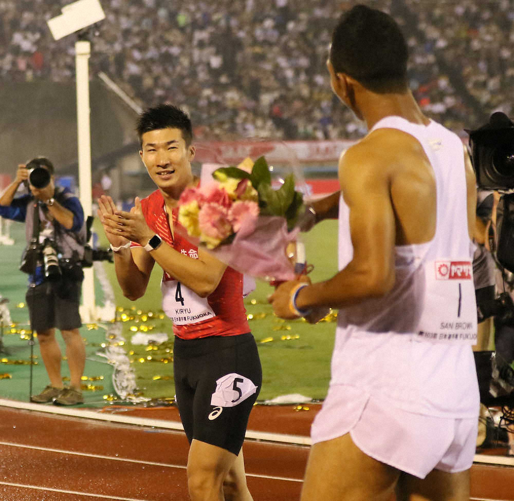 【画像・写真】サニブラウンが大会新10秒02で優勝　桐生との直接対決制す　日本選手権男子100メートル