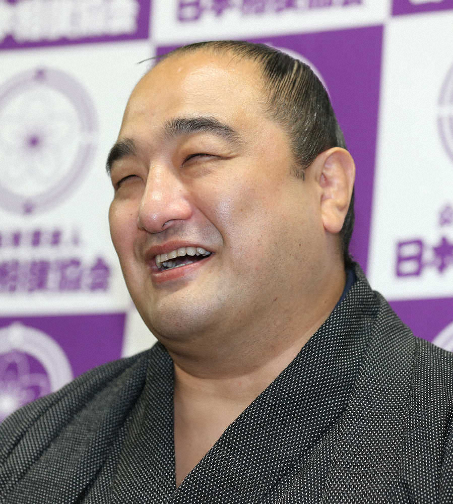 【画像・写真】安美錦　晴れ晴れ引退会見「幸せ。いい力士人生だった」