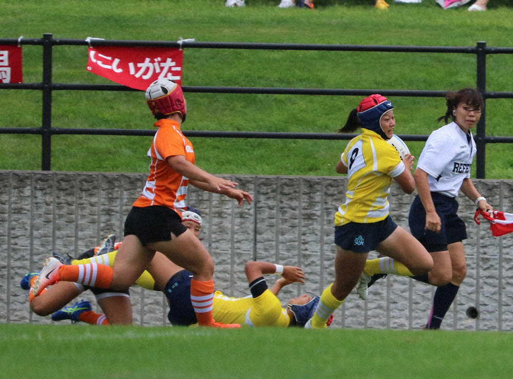 【画像・写真】女子・中国選抜、無傷3連勝で初Ｖ王手　WTB尾崎夏鈴が復帰戦で快足トライ