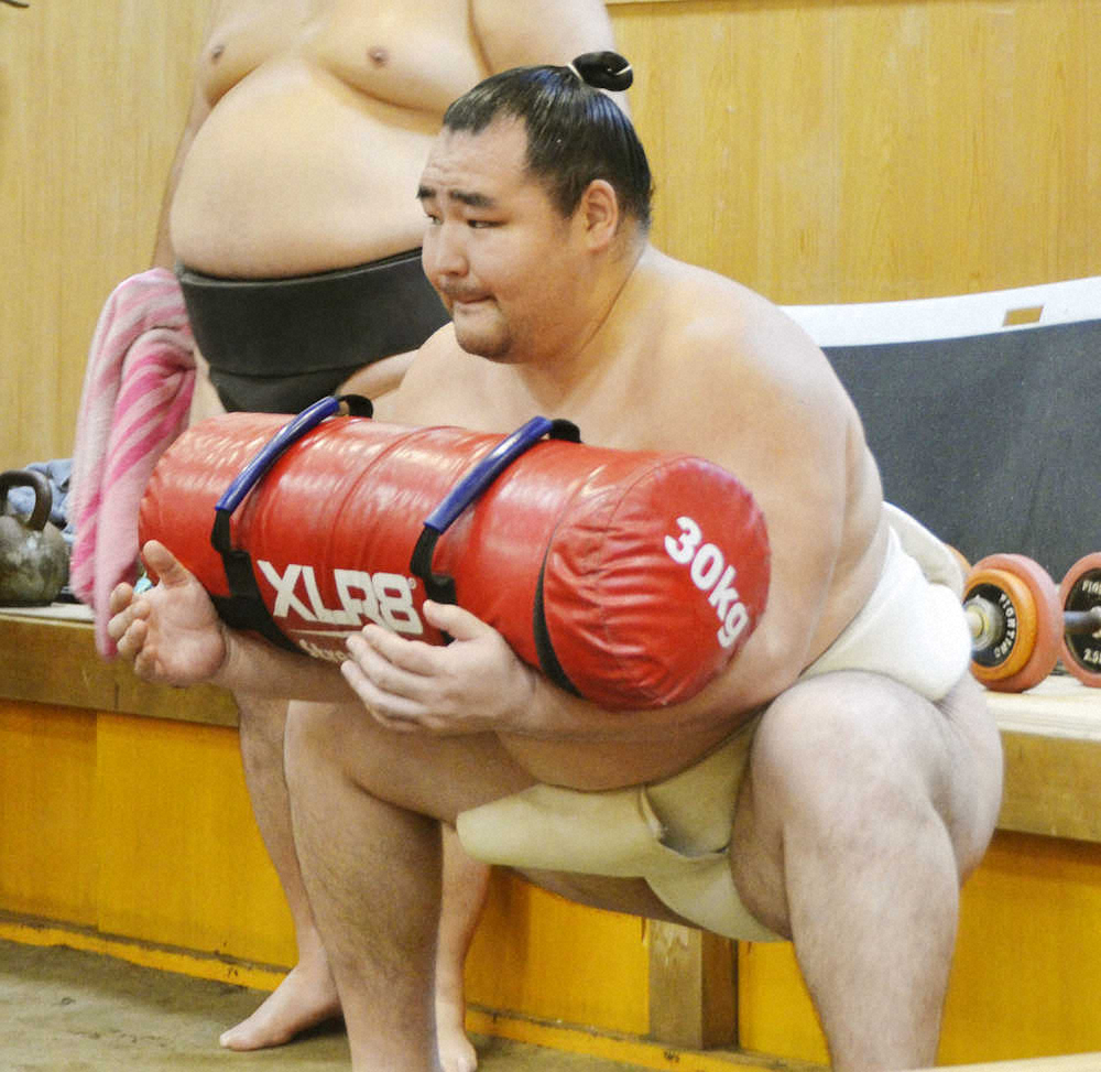 【画像・写真】鶴竜、連続Vに手応え十分　出稽古で平幕・正代相手に10戦全勝