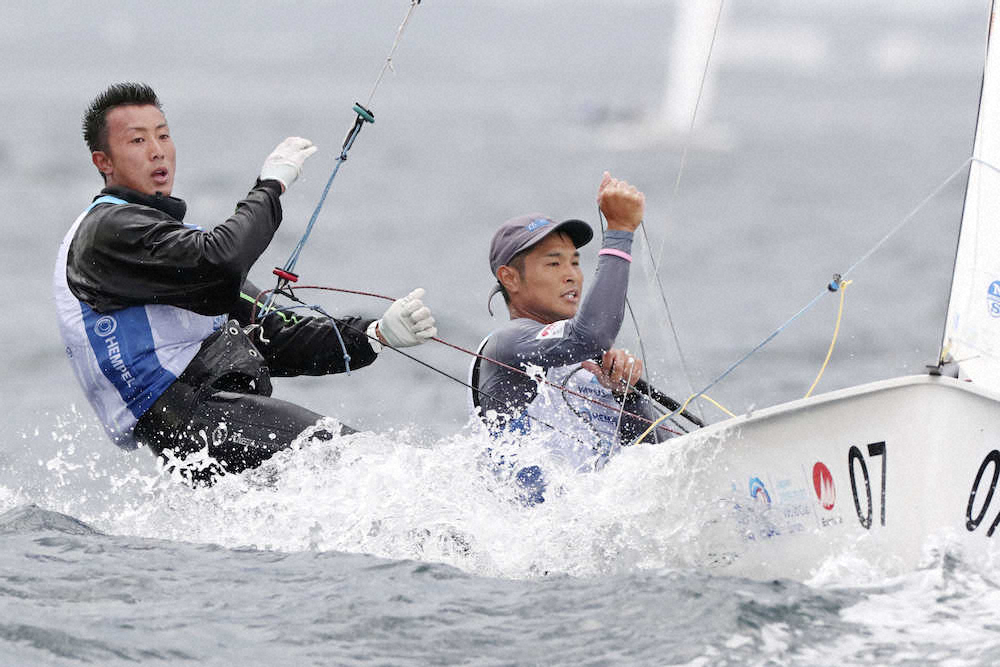 【画像・写真】土居木村組、7レース終え5位　男子470級日本勢トップで代表へ一歩前進