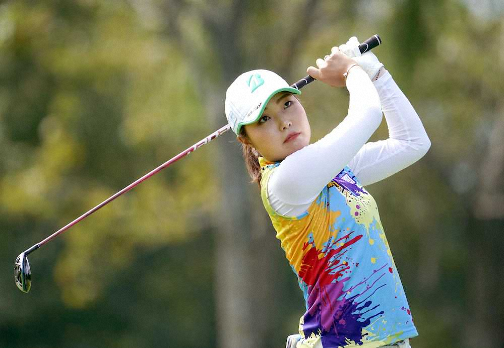 【画像・写真】高橋、通算7アンダー首位タイも「70点」　終盤の2ボギー悔やみ