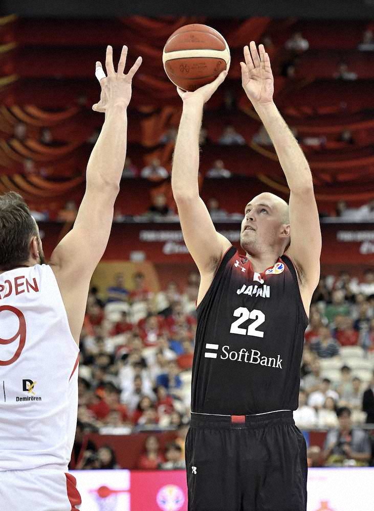 【画像・写真】「ビッグ３」渡辺もファジーカスも不発 厳しい1次L突破 チェコ戦に絶対勝つ