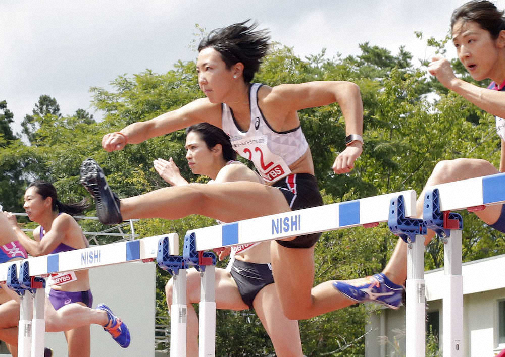 女子100メートル障害　日本新となる12秒97をマークした寺田明日香