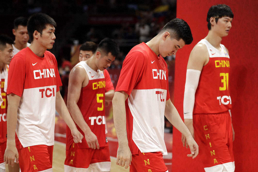 【画像・写真】V候補セルビアが全勝突破　1次予選の4組が全日程終了　中国は2次予選に進めず